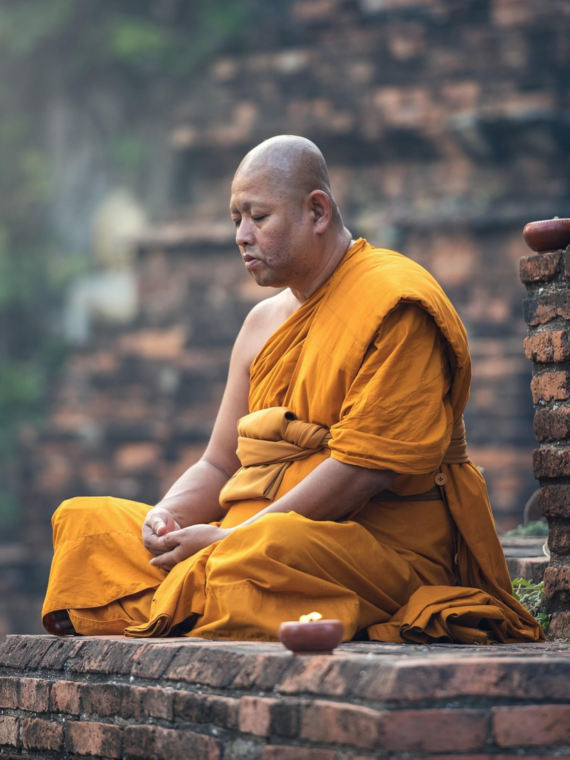 Blue Soft Book Cover Mockup Pinterest Pin(3)